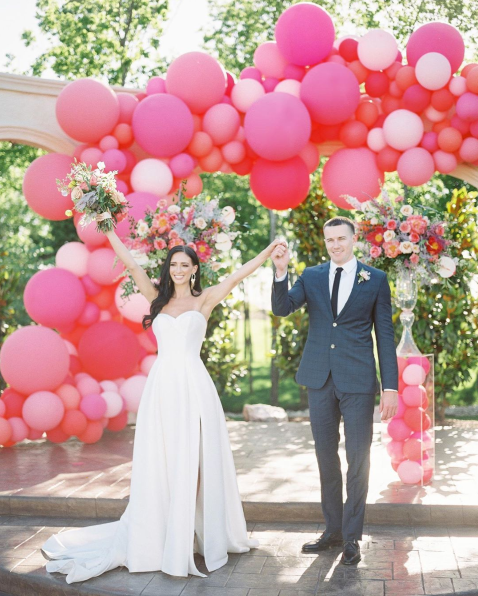 How To Style A Wedding With Balloons