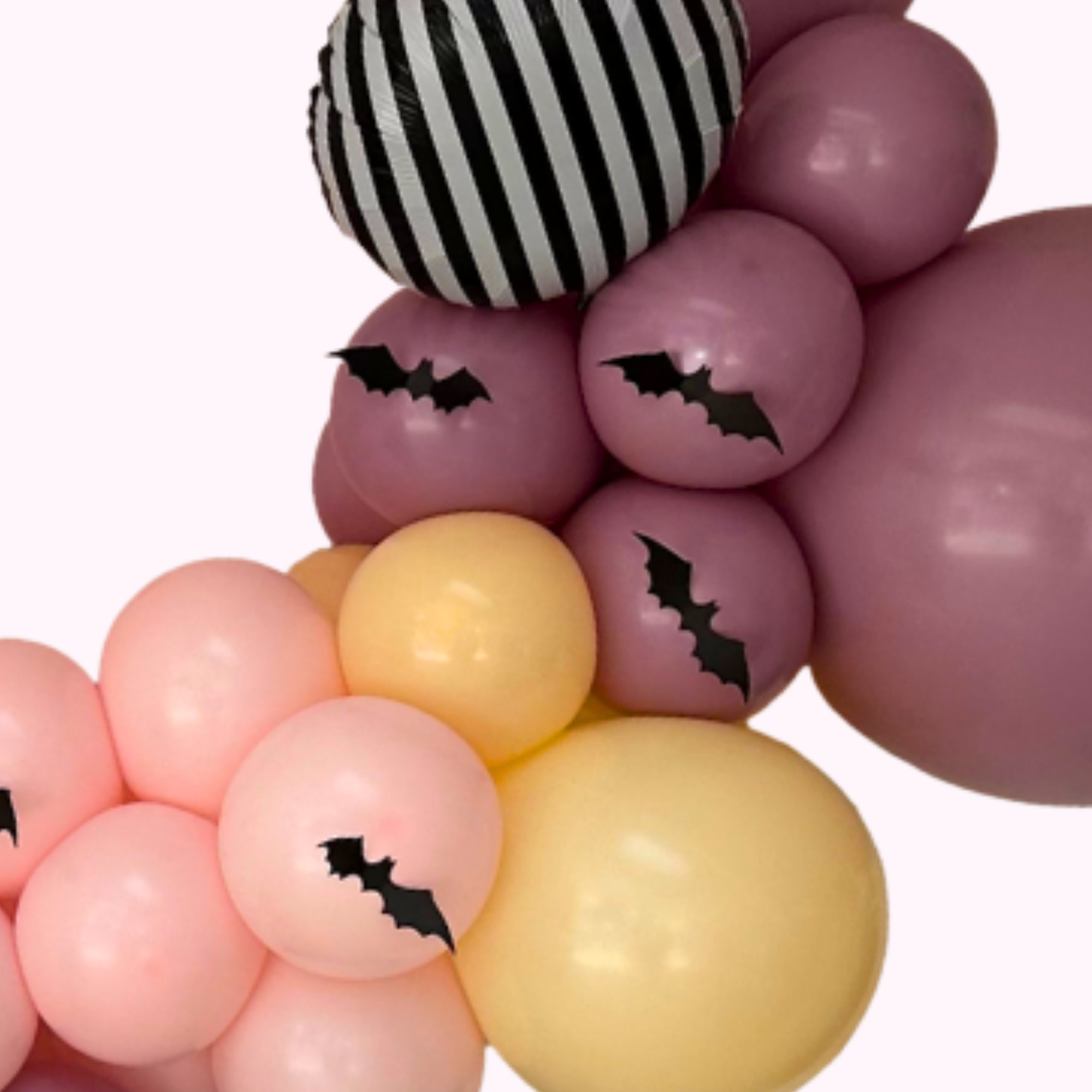 Fright Night Balloon Garland Kit