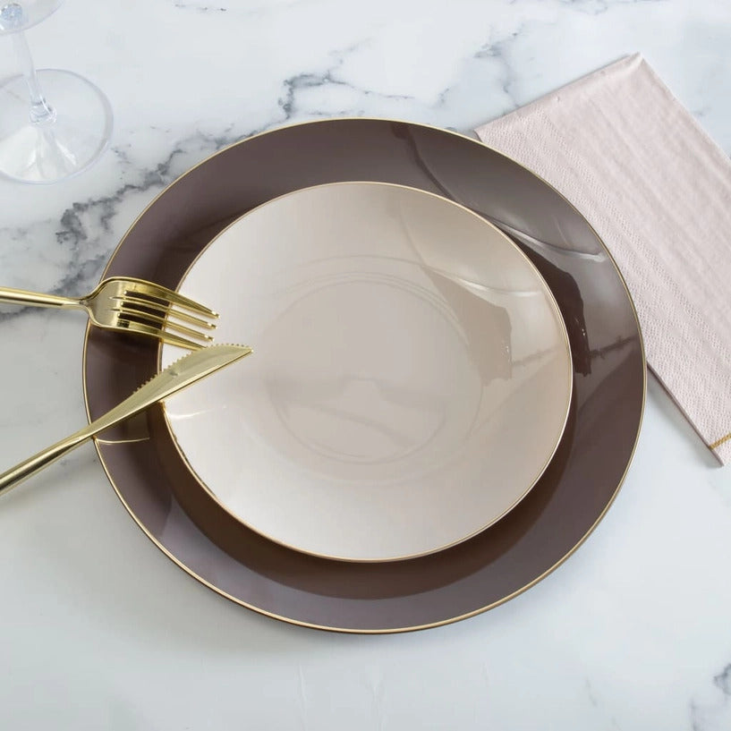 Round Truffle • Gold Plastic Dinner Plates | 10 Pack