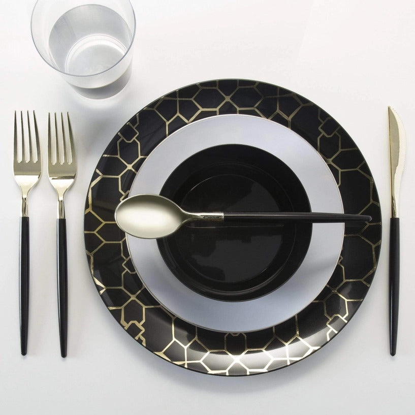 Round White • Gold Plastic Dinner Plates | 10 Pack