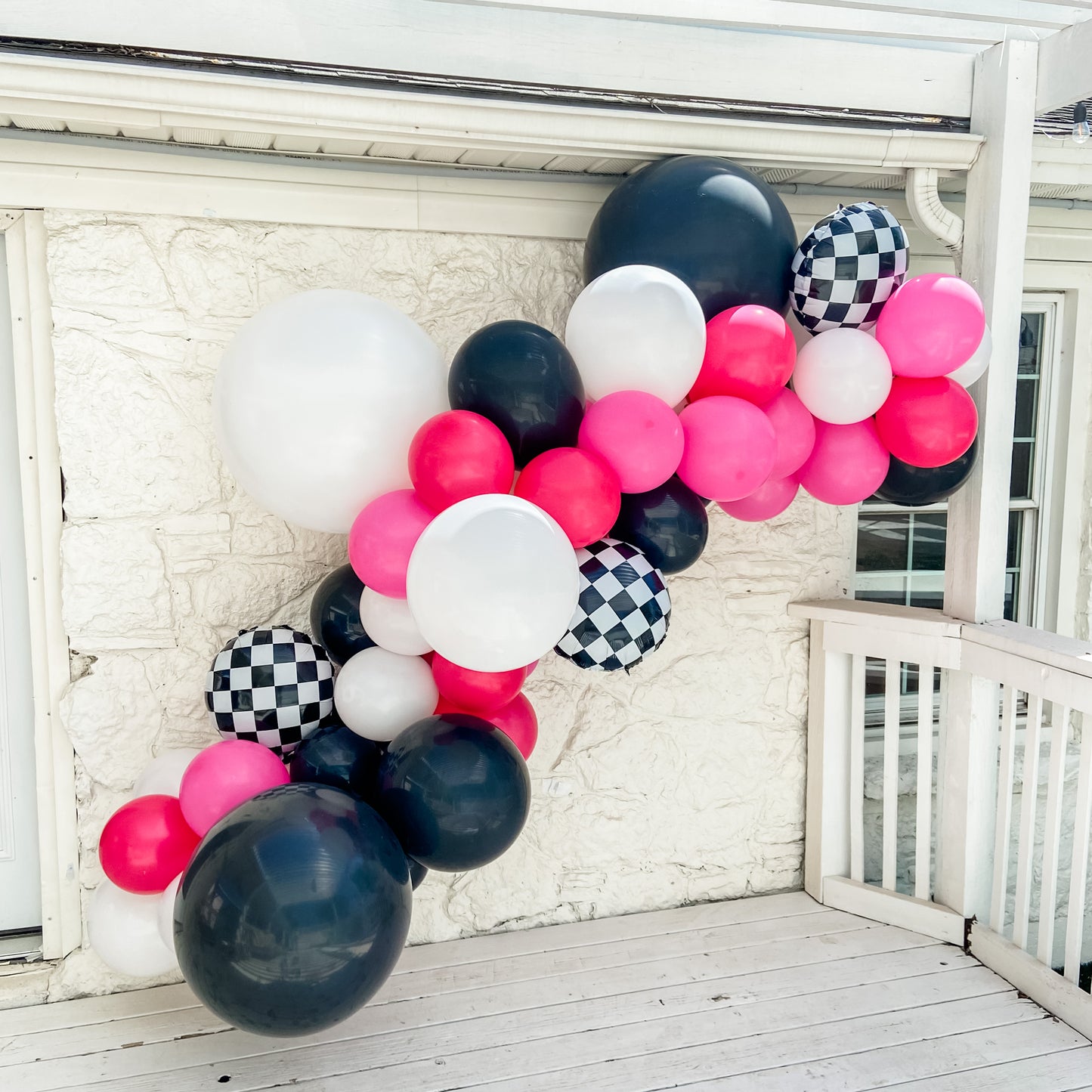 Hottie Wheels Balloon Garland Kit