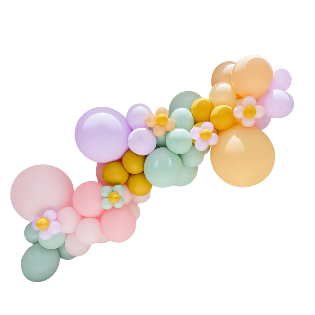 Dazed & Engaged Inflated Balloon Garland