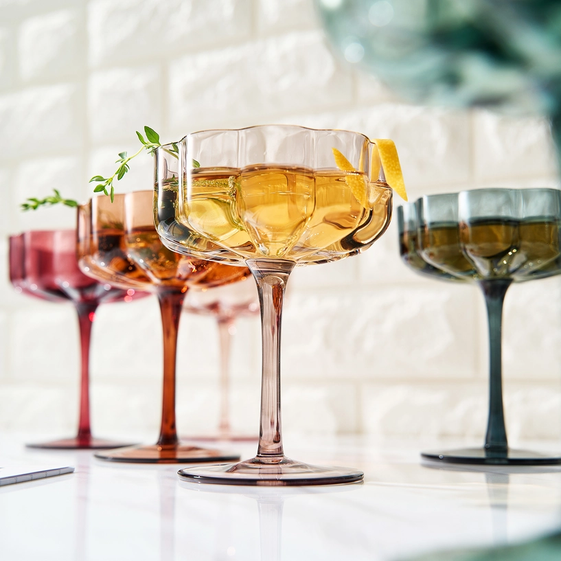 Flower Vintage Wavy Petals Glass Coupe 7oz | Set of 6