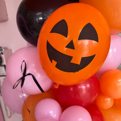 Ghoul Girl Balloon Garland Kit