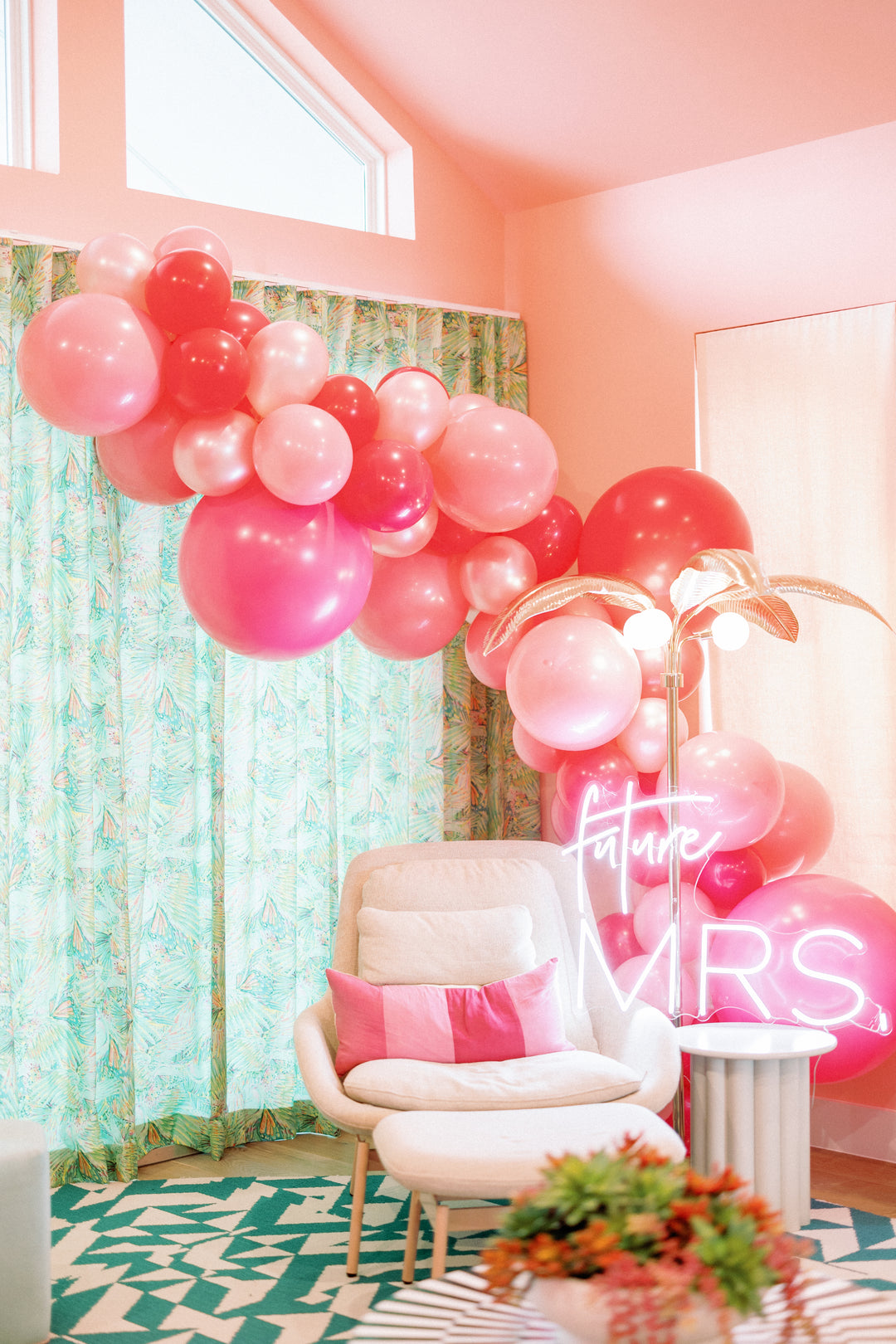 Bachelorette Party Decorations That Are Cool Girl Approved
