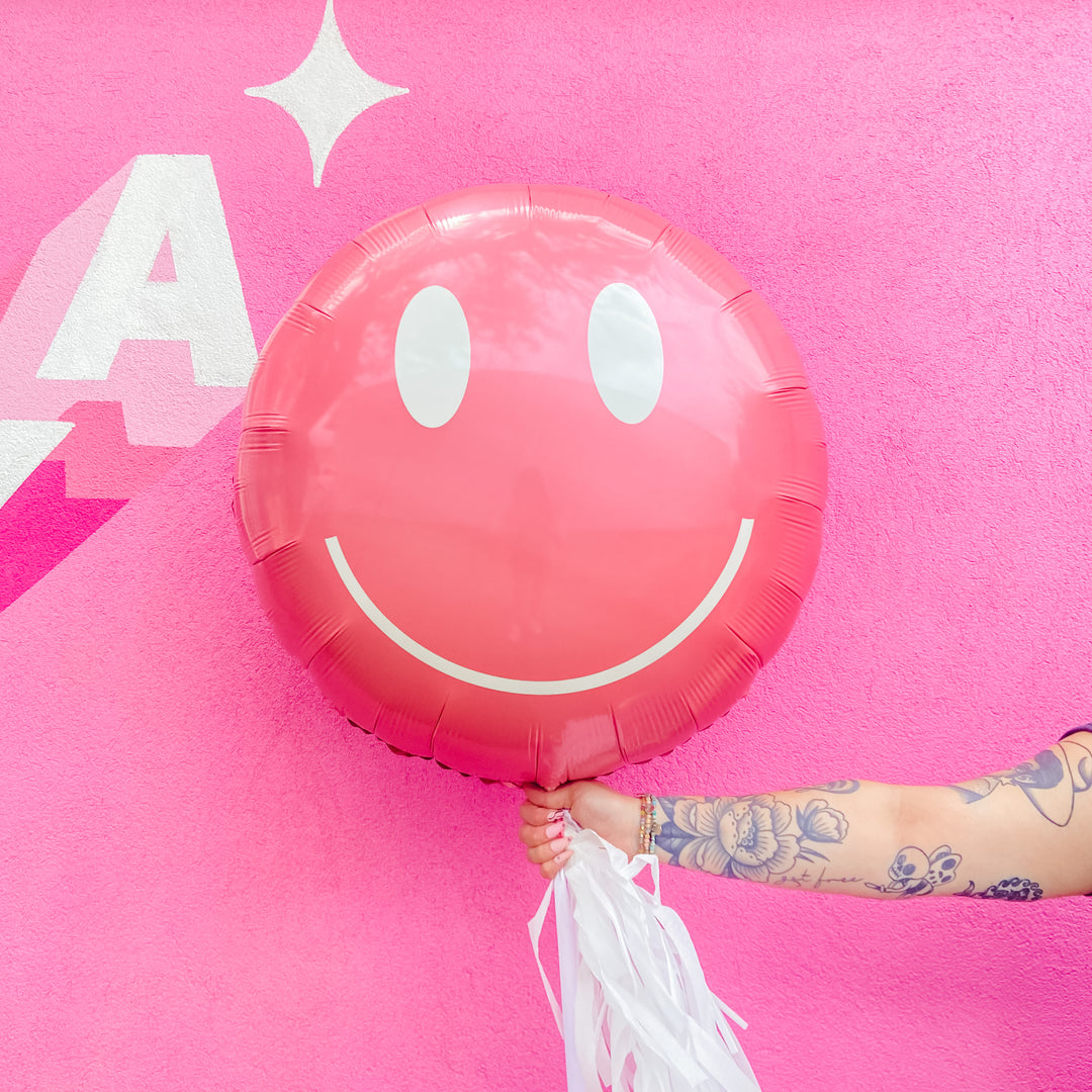 Pink Jumbo Smiley Balloon