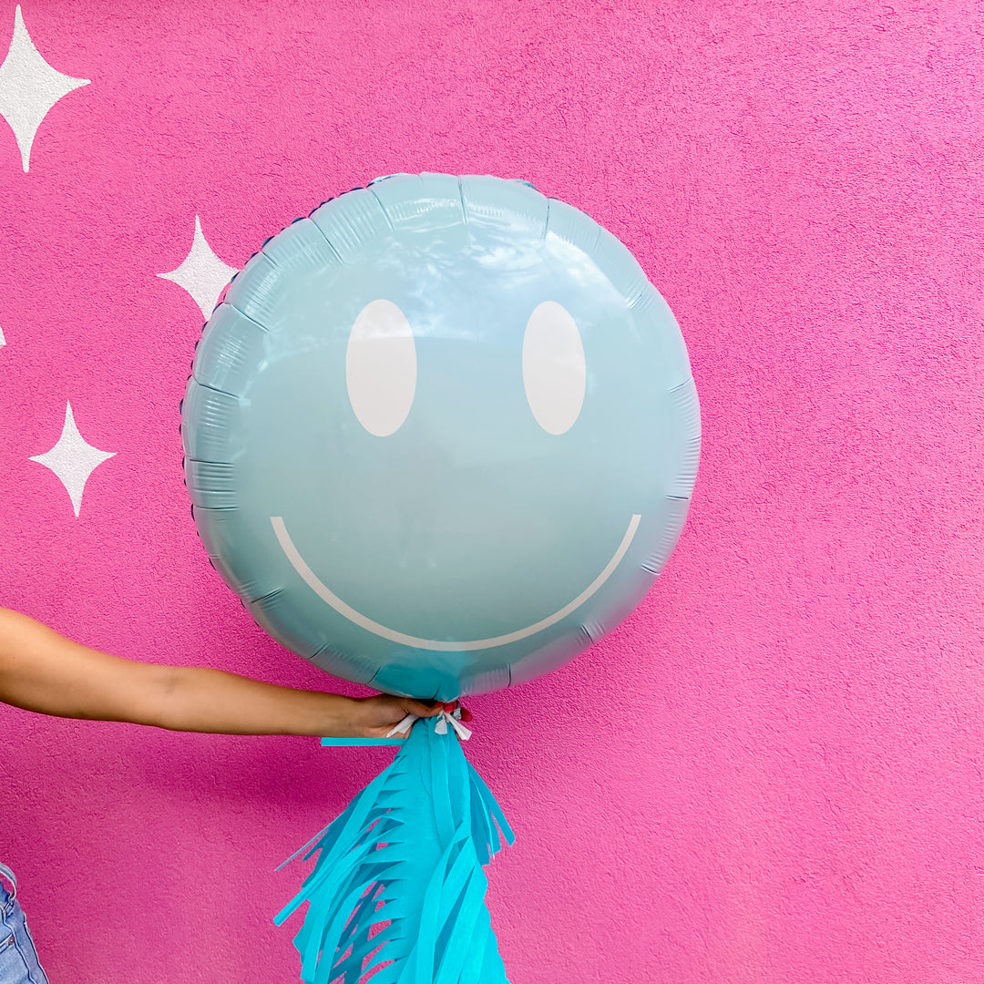 Blue Jumbo Smiley Balloon