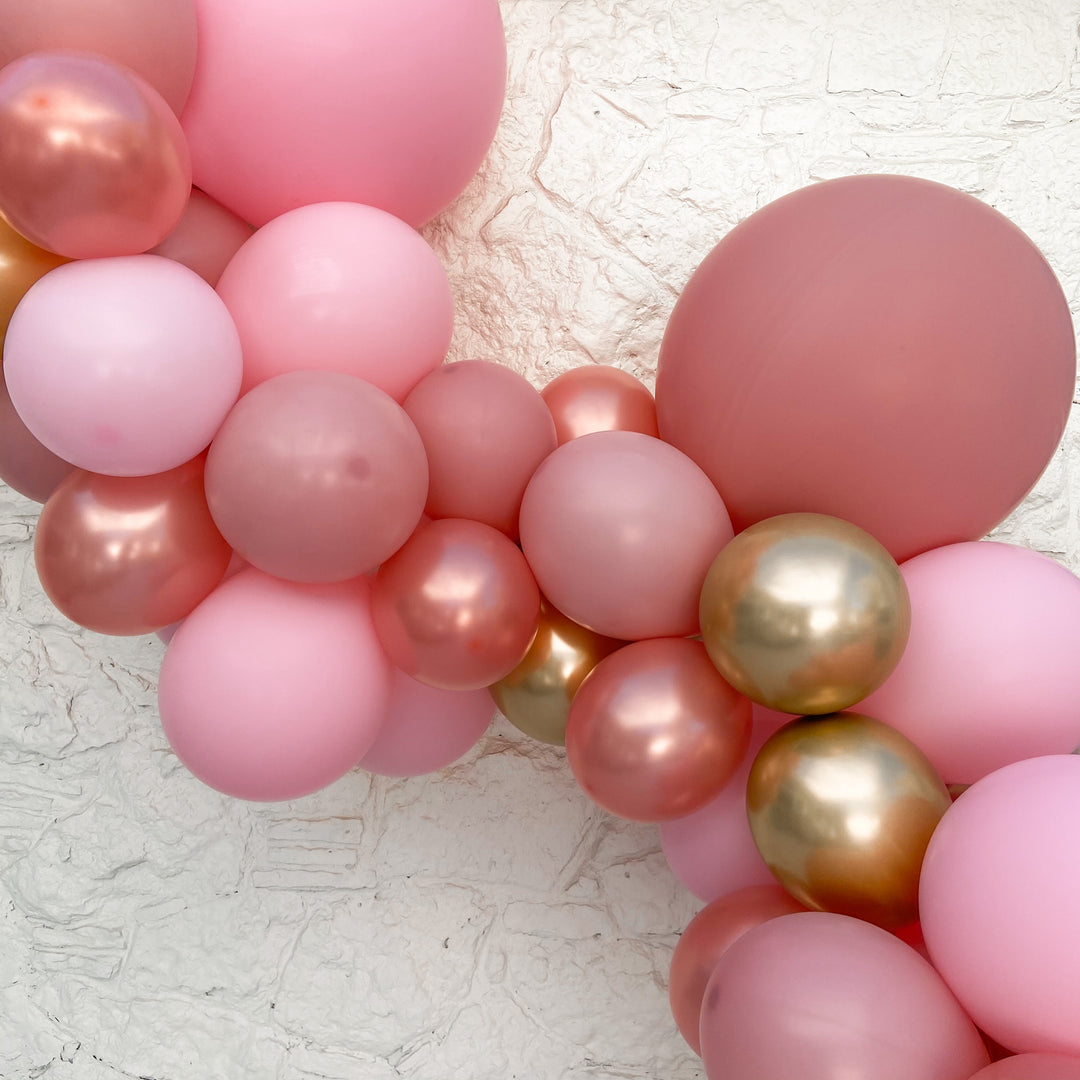 A Styled Affair Inflated Balloon Garland