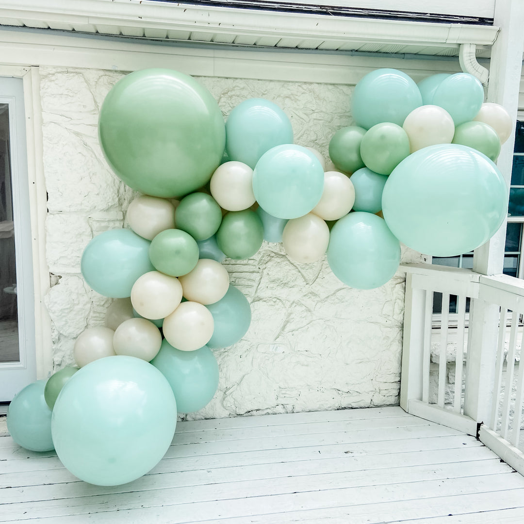 Aquamarine Inflated Balloon Garland
