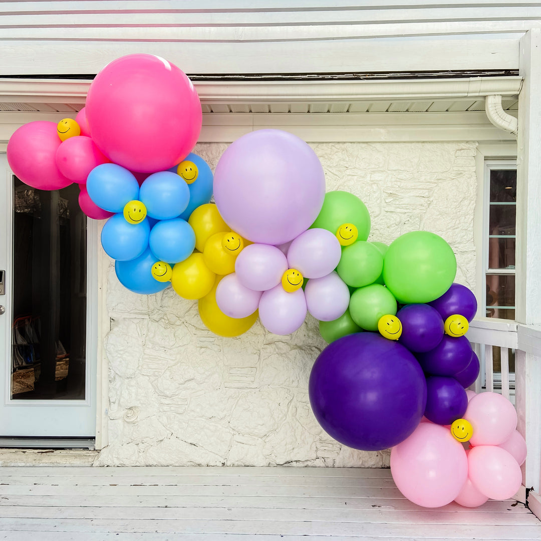 All Smiles Inflated Balloon Garland