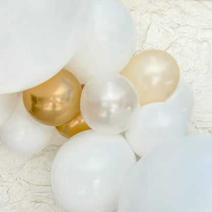 On Cloud 9 Balloon Garland Kit