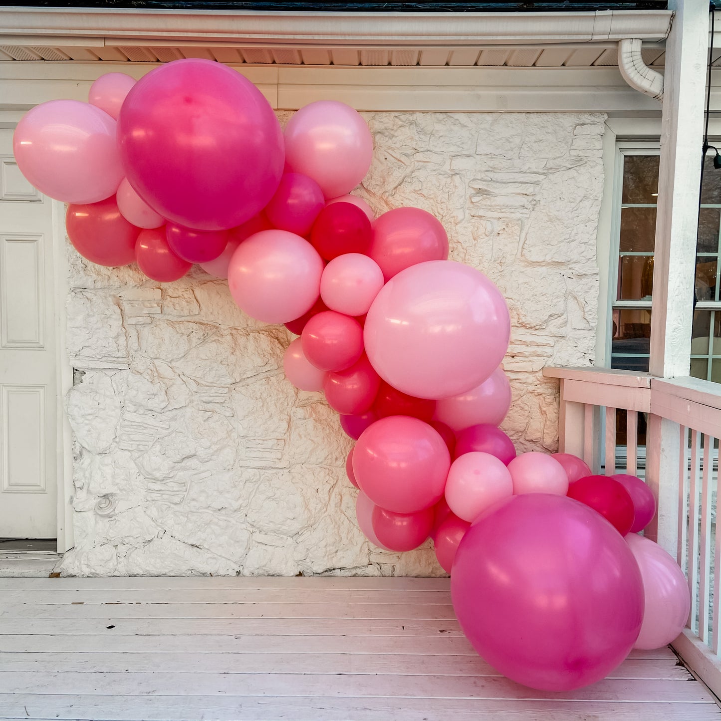 It's a Girl Balloon Garland Kit