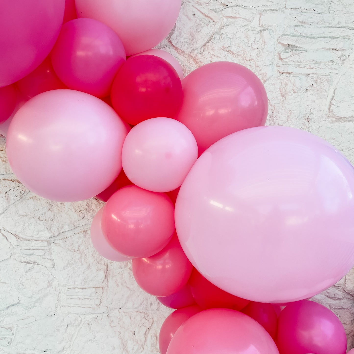 It's a Girl Balloon Garland Kit