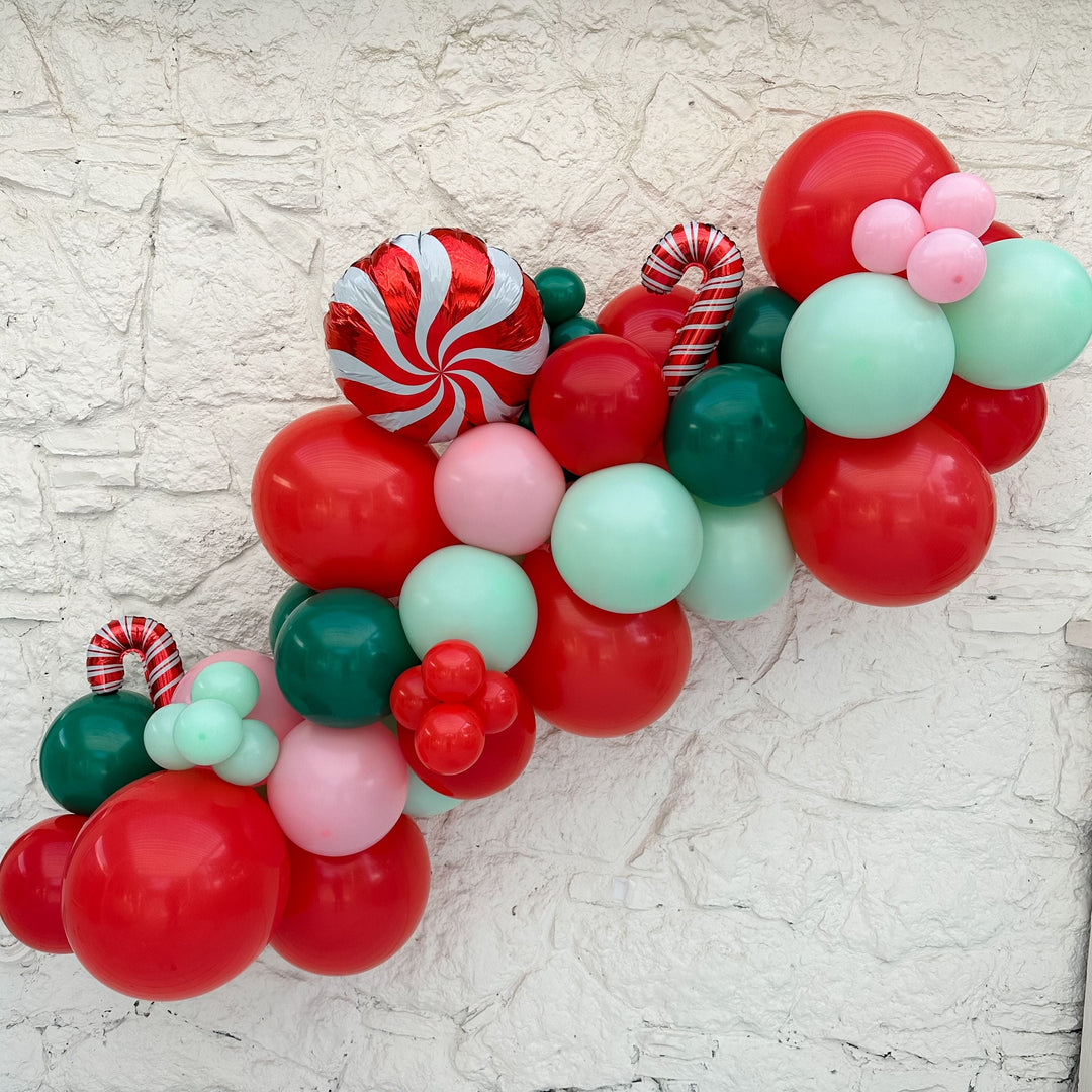 Christmas Cheer Balloon Garland Kit