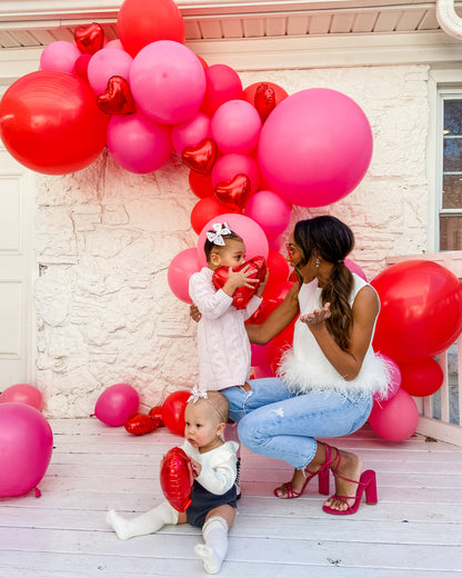 Cupid's Favorite Balloon Garland Kit