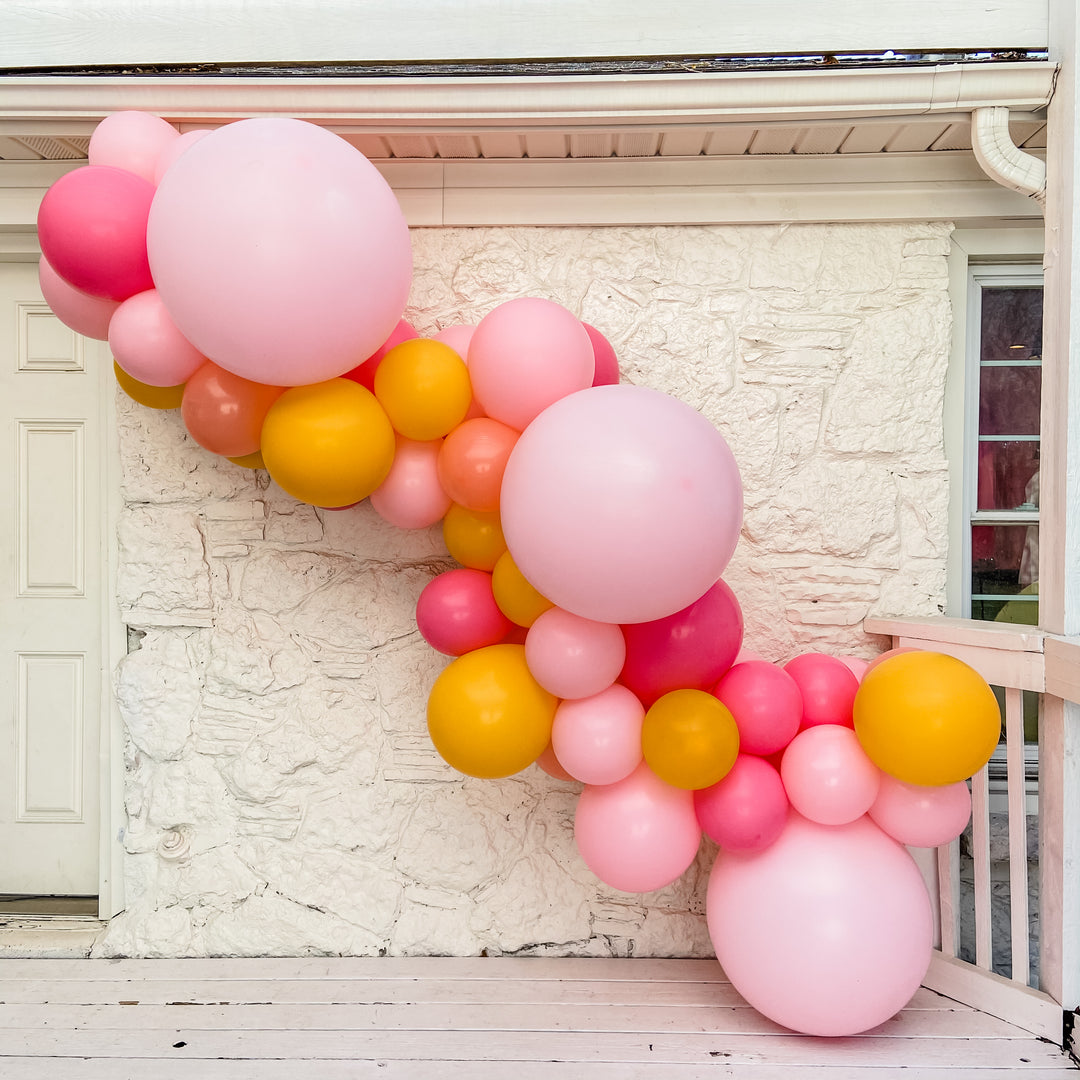 Groovy Baby Inflated Balloon Garland