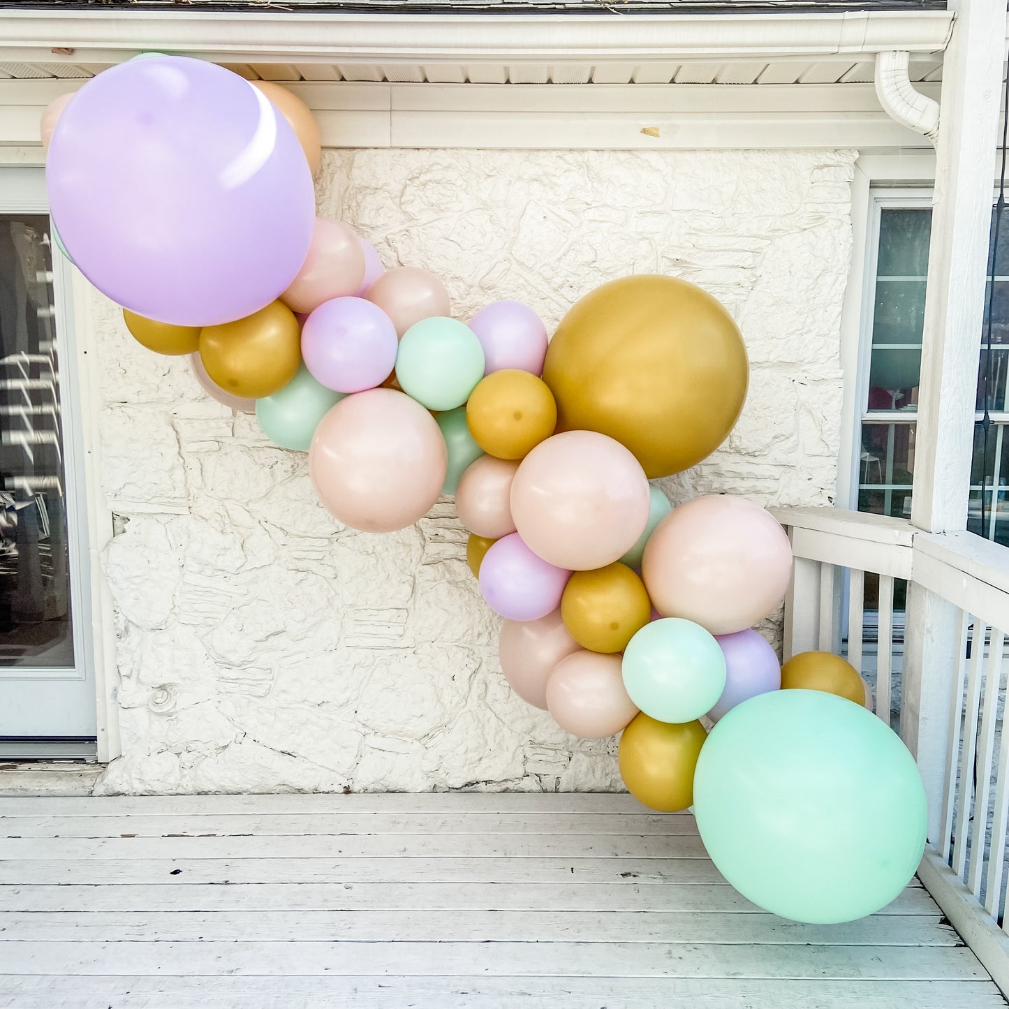 Wild Child Balloon Garland Kit