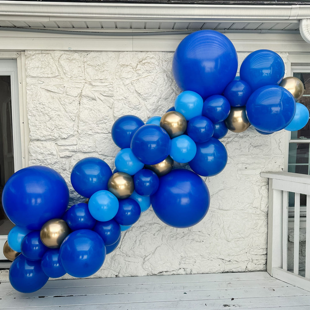 Mazel Inflated Balloon Garland