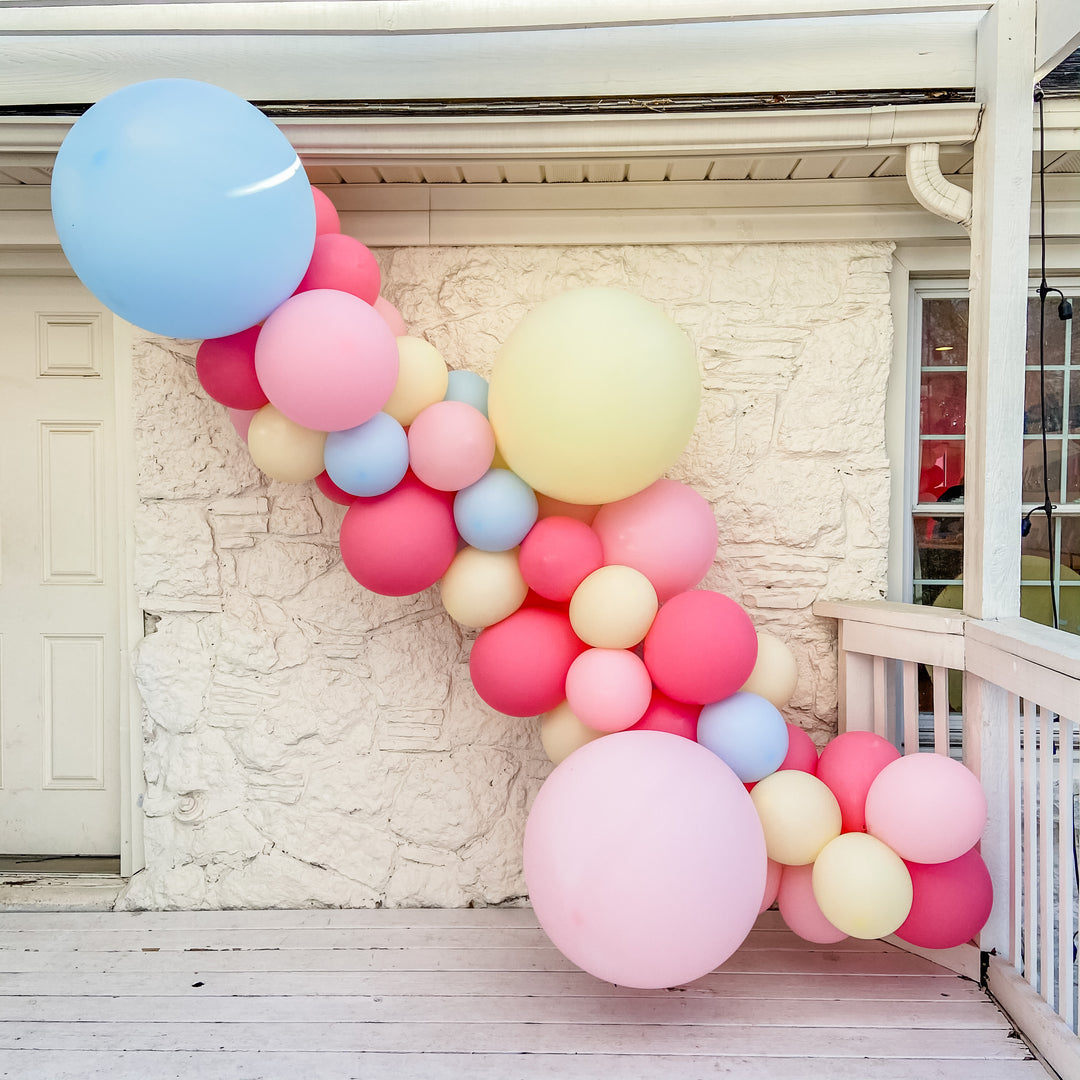 Pastel Bloomin' Inflated Balloon Garland